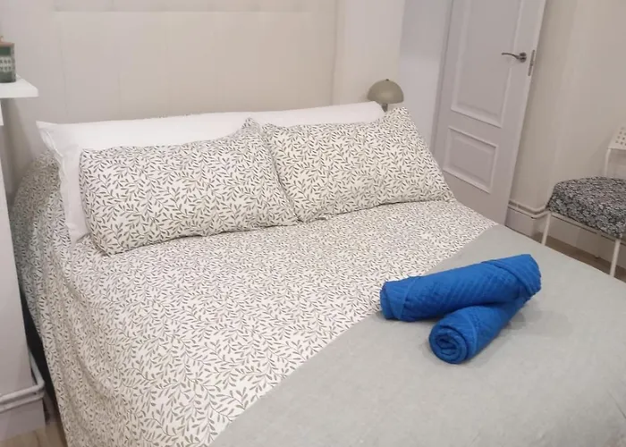 Apartment Casco Viejo, Tranquilo, Reformado, A Pie *